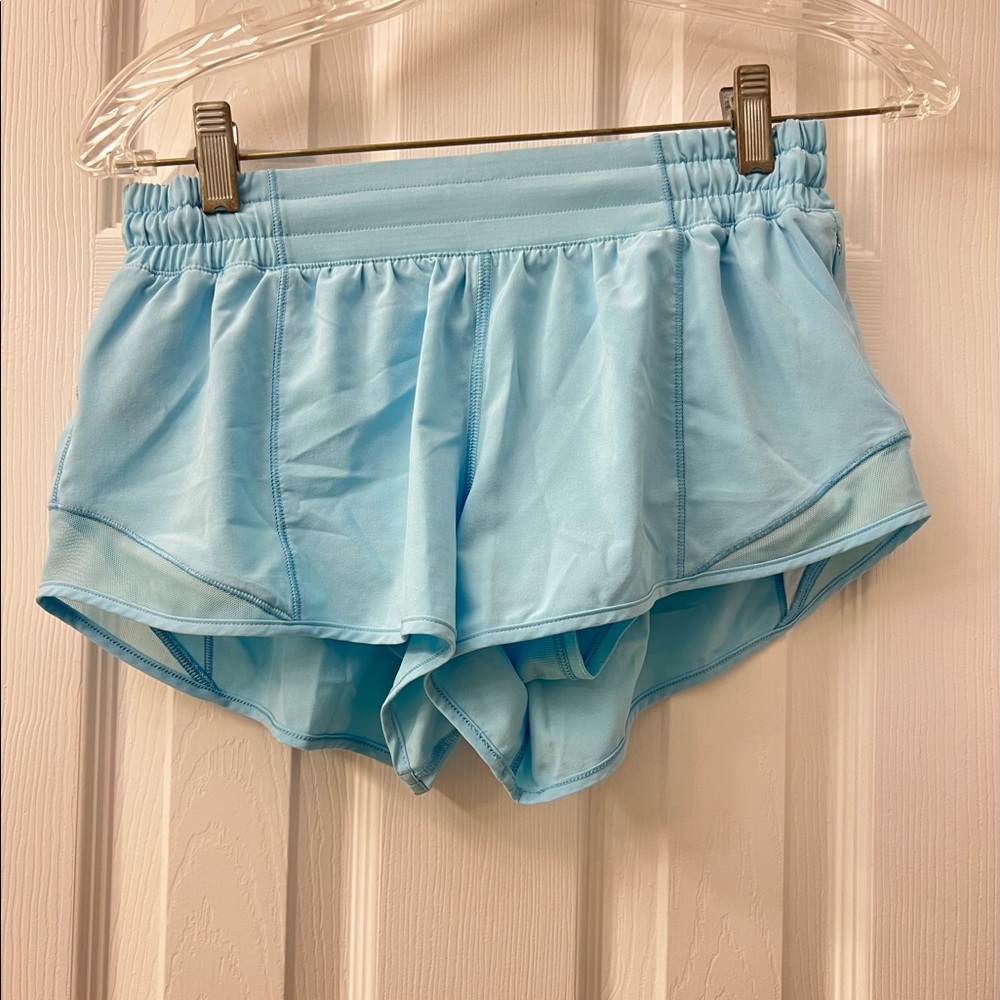 Lululemon Hotty Hot Shorts 2.5” - Cloud Blue
